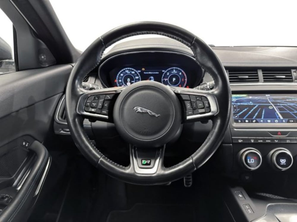 Jaguar E-Pace usata a Modena (7)