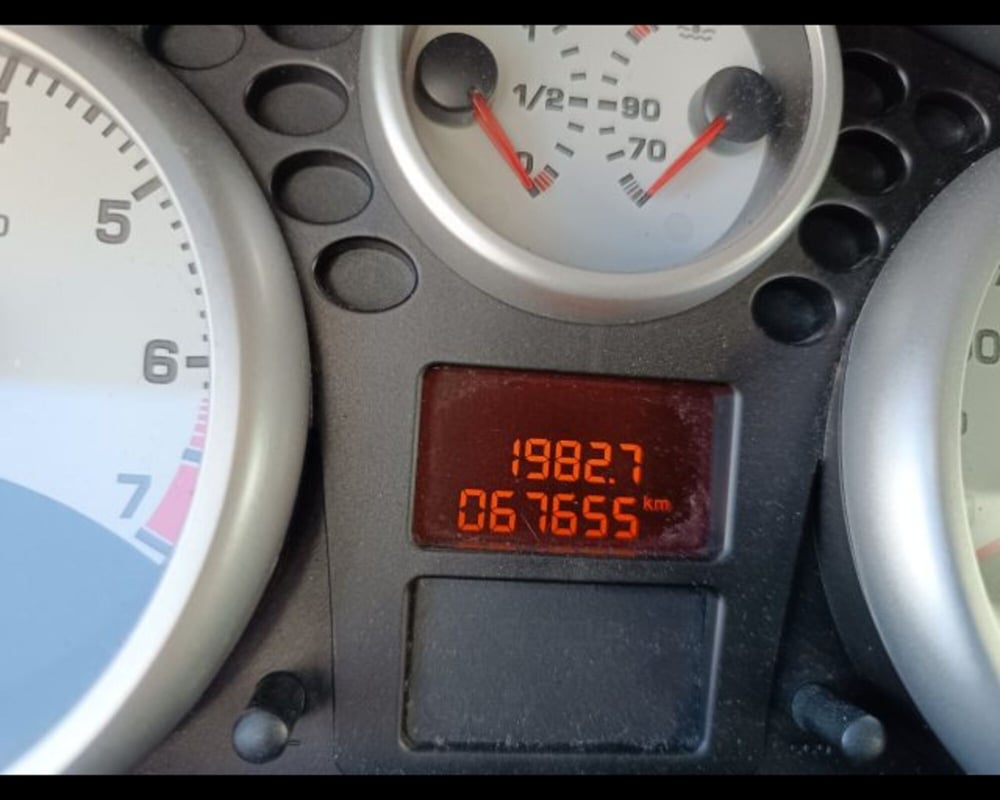 Peugeot 207 usata a Catania (10)