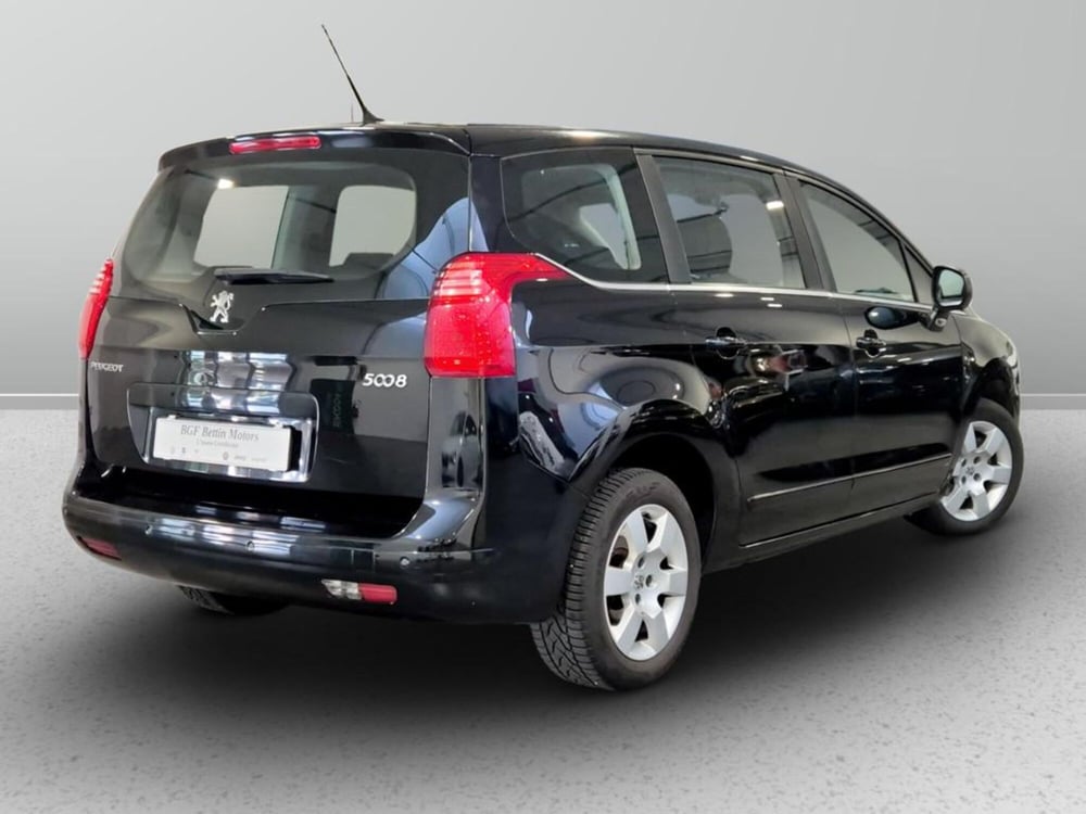 Peugeot 5008 usata a Padova (6)