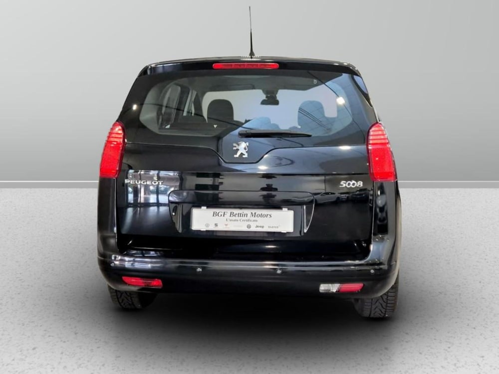 Peugeot 5008 usata a Padova (8)