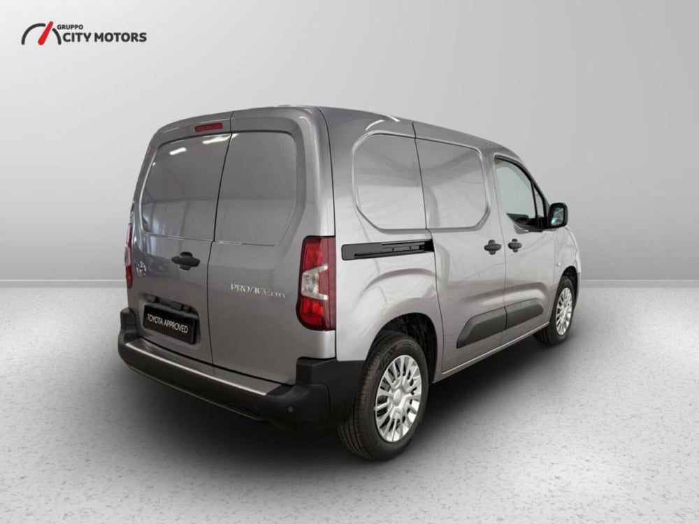 Toyota Proace City Furgone nuova a Monza e Brianza (6)