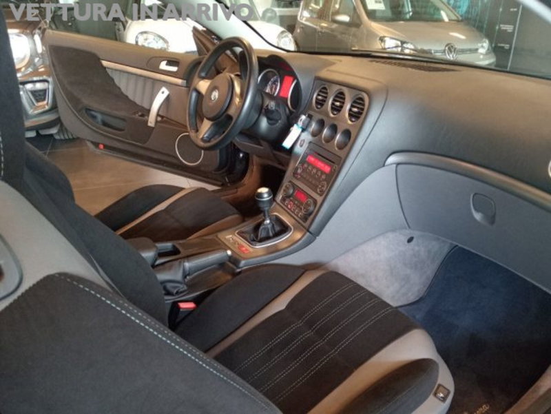 Alfa Romeo Brera usata a Modena (11)