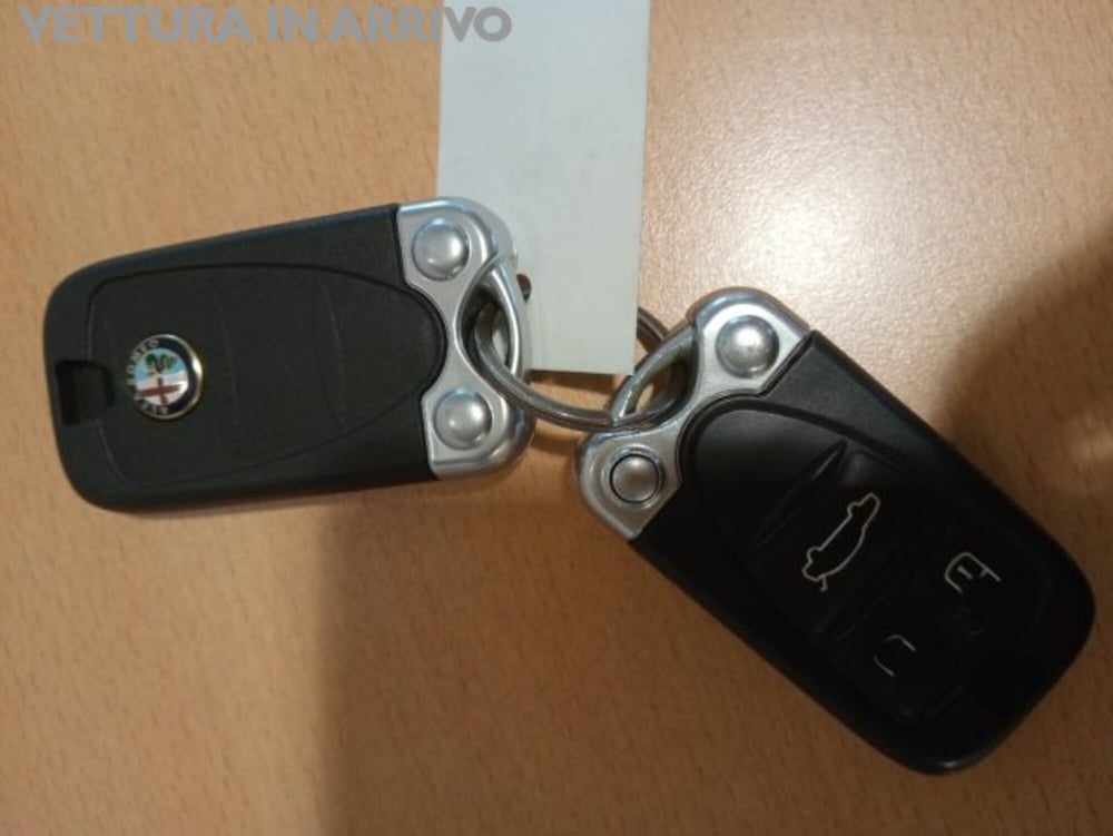 Alfa Romeo Brera usata a Modena (6)