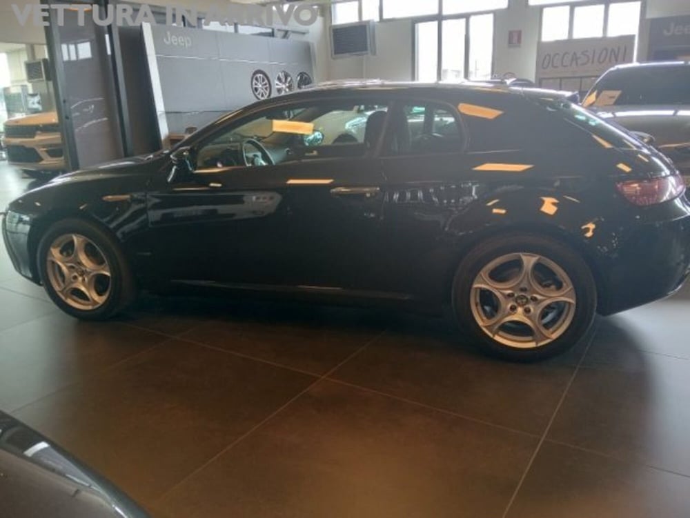 Alfa Romeo Brera usata a Modena (9)