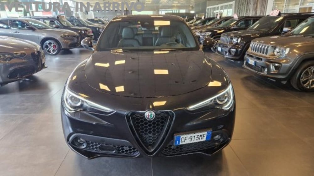 Alfa Romeo Stelvio usata a Modena (2)