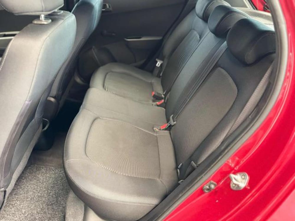 Hyundai i10 usata a Pesaro-Urbino (12)
