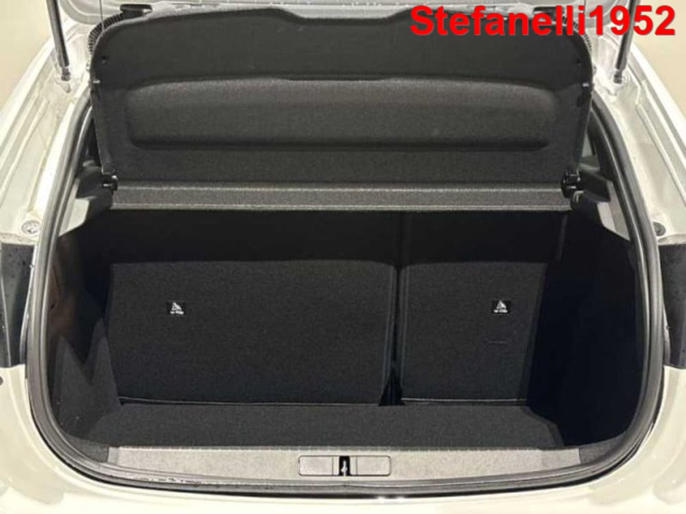 Peugeot 208 nuova a Bologna (7)