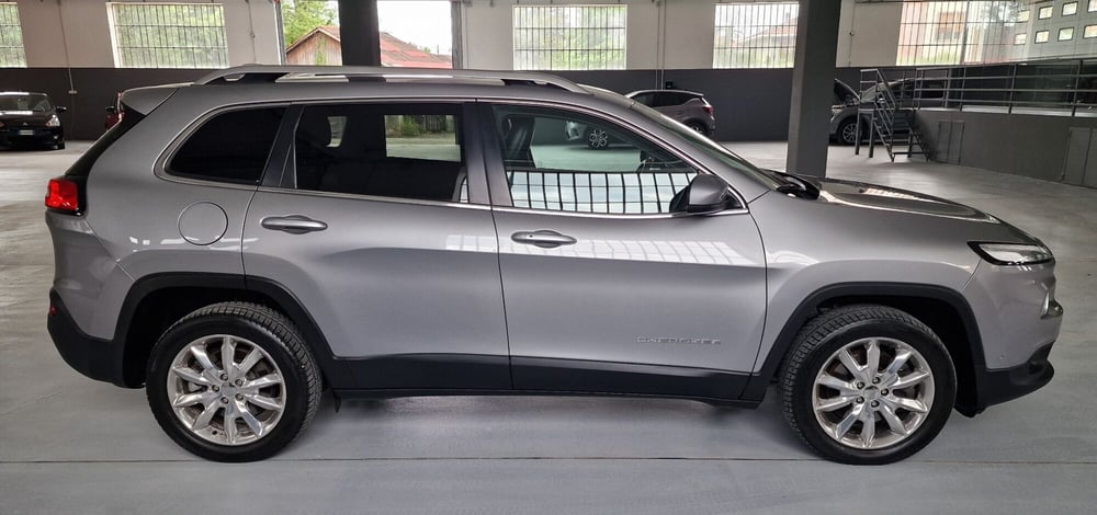 Jeep Cherokee usata a Torino (12)
