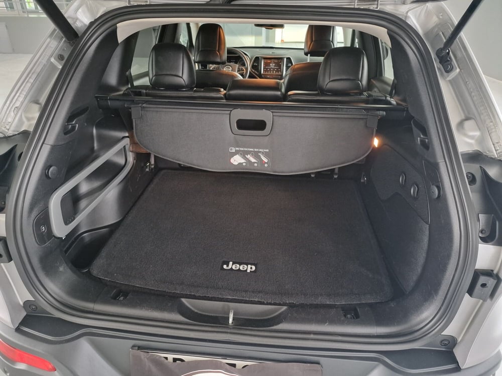 Jeep Cherokee usata a Torino (15)