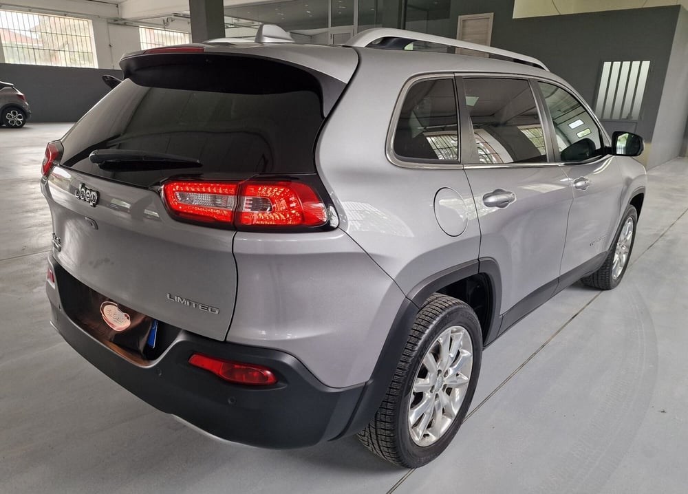 Jeep Cherokee usata a Torino (3)