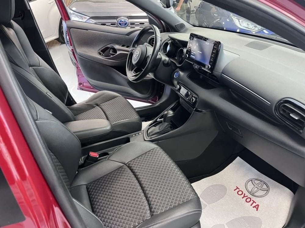 Toyota Yaris usata a Prato (8)