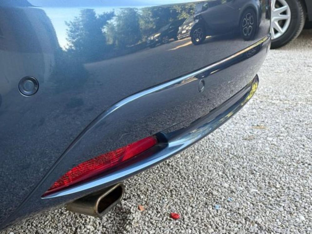 Lancia Ypsilon usata a Roma (10)