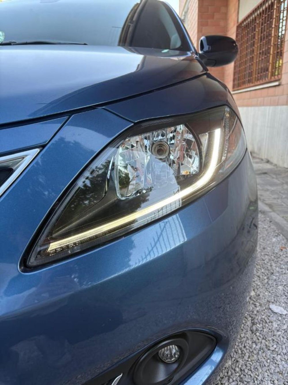 Lancia Ypsilon usata a Roma (9)