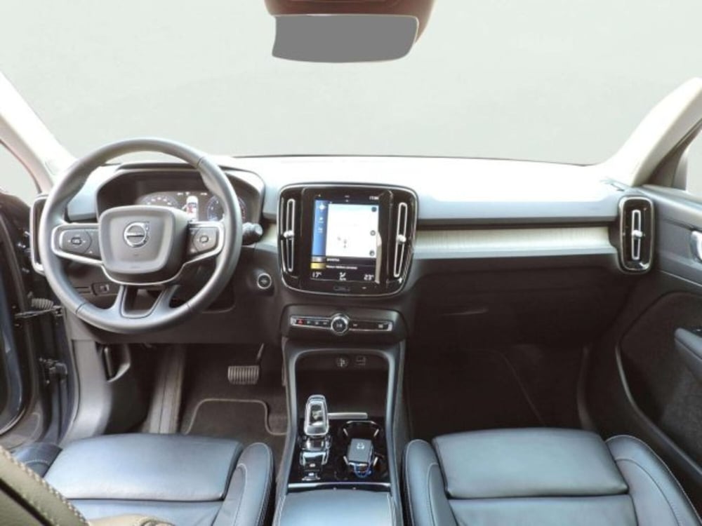 Volvo XC40 usata a Firenze (9)
