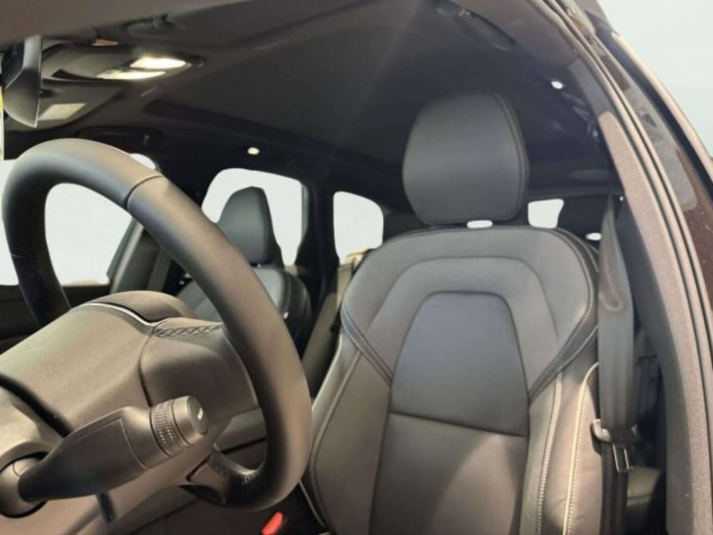Volvo XC60 nuova a Firenze (11)