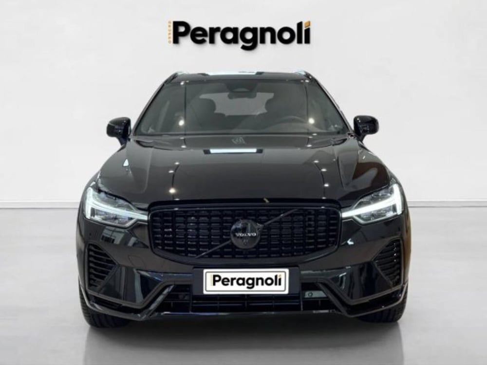 Volvo XC60 nuova a Firenze (2)