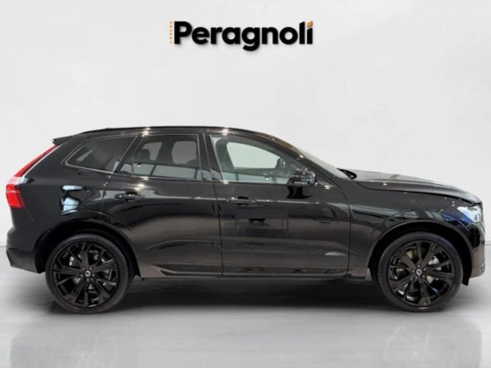 Volvo XC60 nuova a Firenze (4)