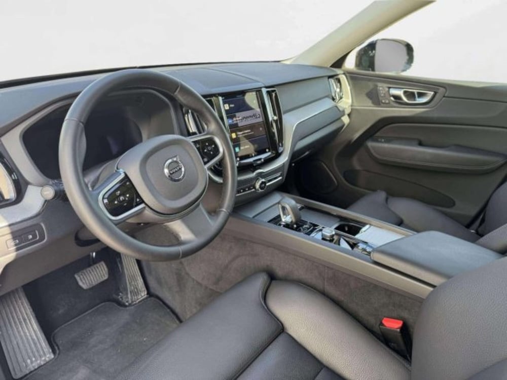 Volvo XC60 nuova a Firenze (12)