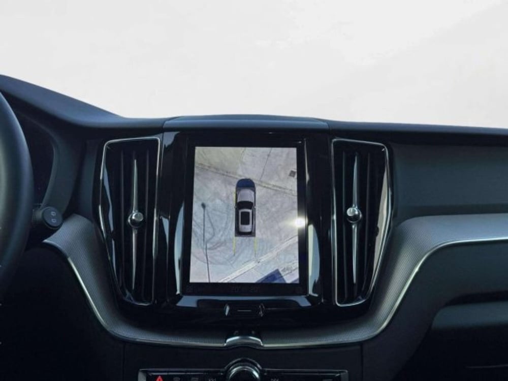 Volvo XC60 nuova a Firenze (18)