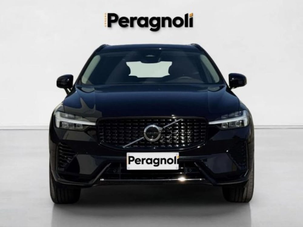 Volvo XC60 nuova a Firenze (2)