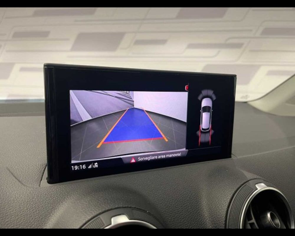 Audi Q2 usata a Bologna (6)