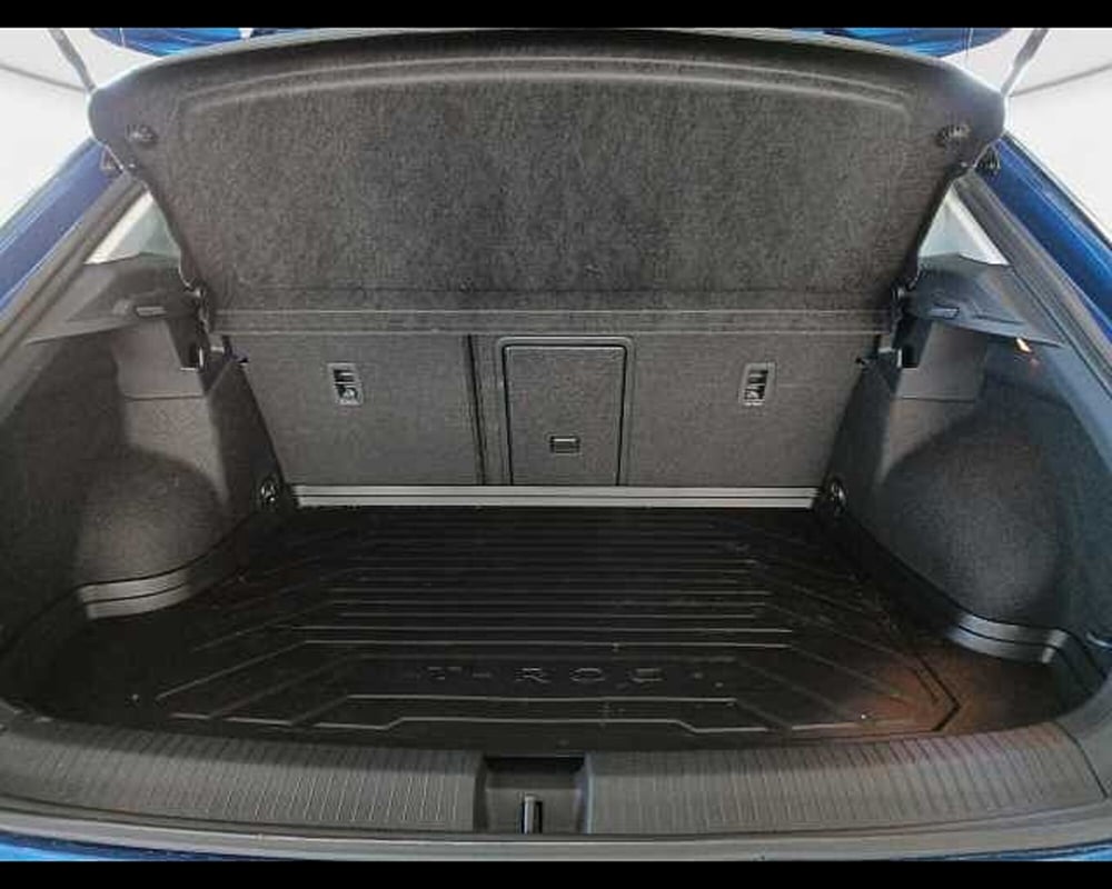 Volkswagen T-Roc usata a Roma (11)