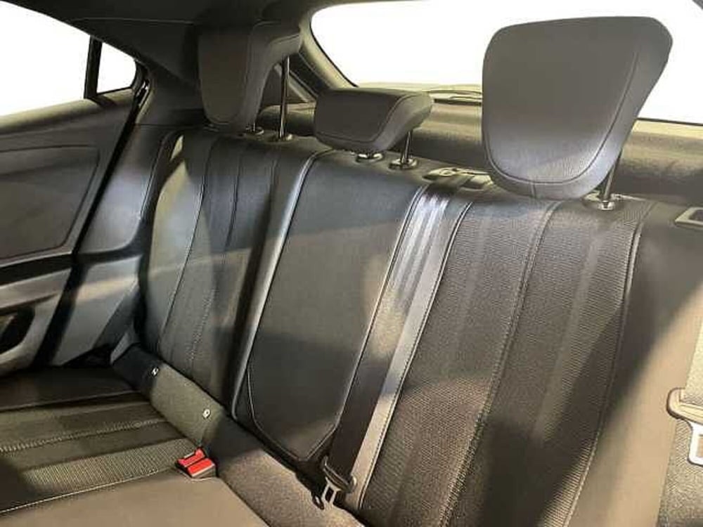 Opel Mokka nuova a Salerno (14)