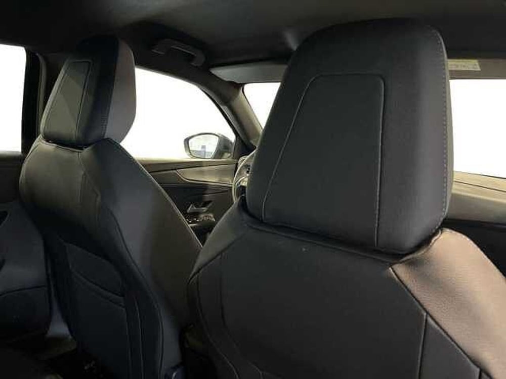 Opel Mokka nuova a Salerno (17)