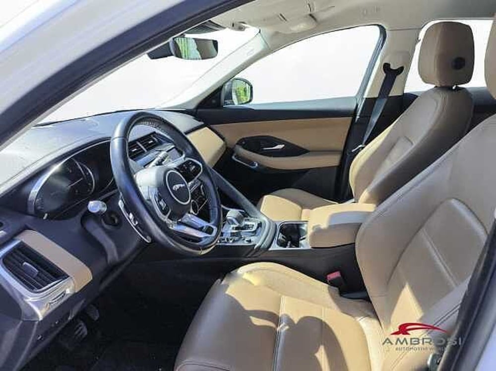 Jaguar E-Pace usata a Perugia (9)