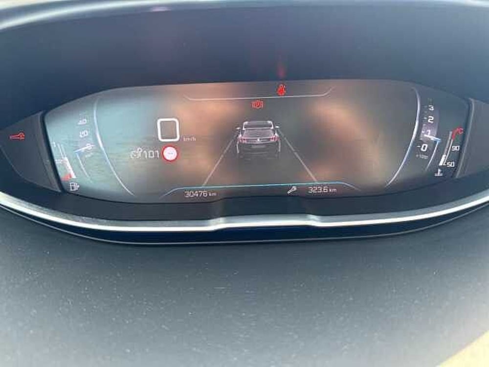 Peugeot 3008 usata a Napoli (11)