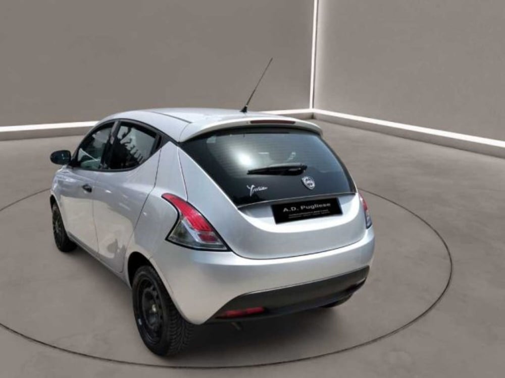 Lancia Ypsilon usata a Caltanissetta (5)