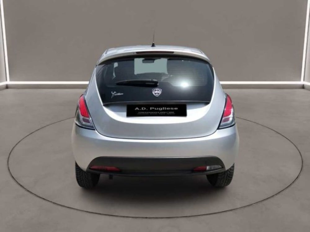 Lancia Ypsilon usata a Caltanissetta (6)