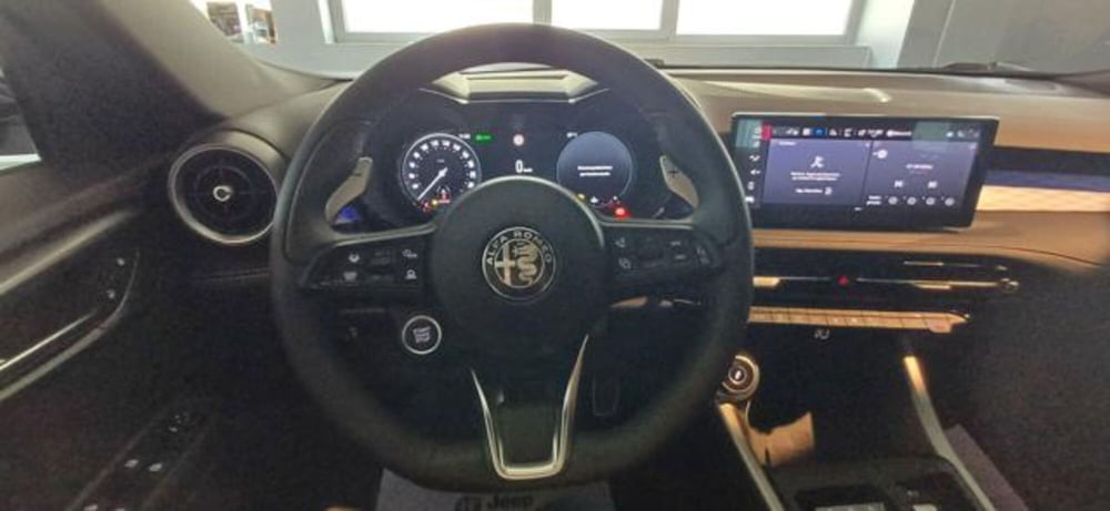 Alfa Romeo Tonale nuova a Padova (18)