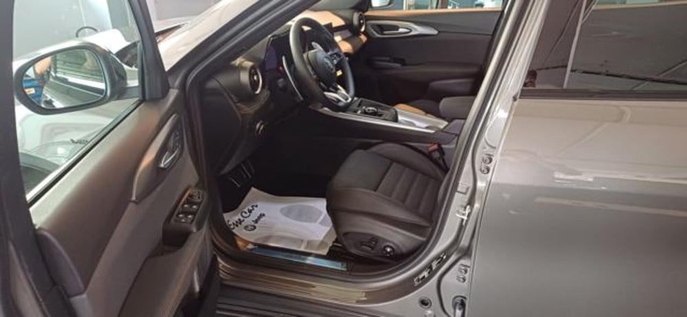 Alfa Romeo Tonale nuova a Padova (9)