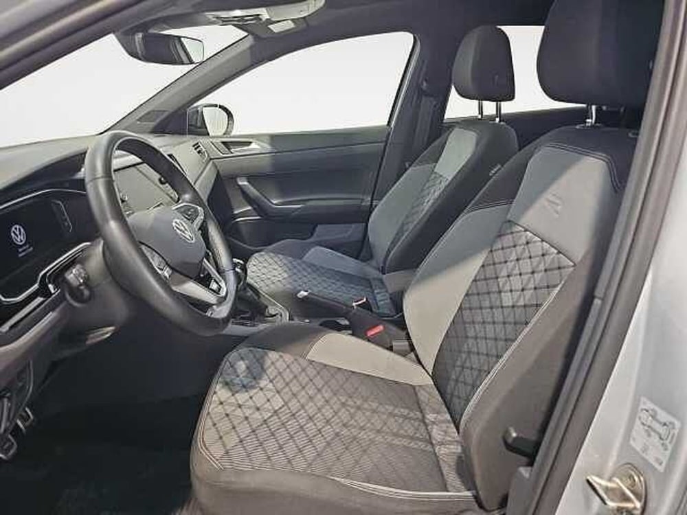 Volkswagen Taigo usata a Lecco (13)