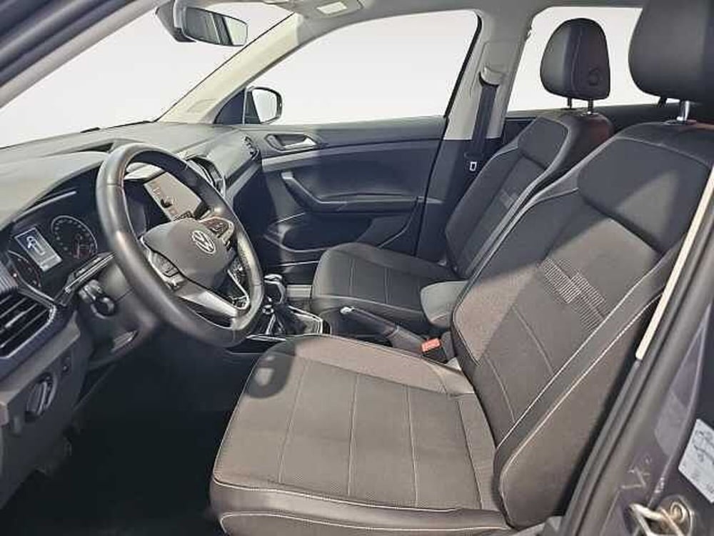 Volkswagen T-Cross usata a Lecco (12)