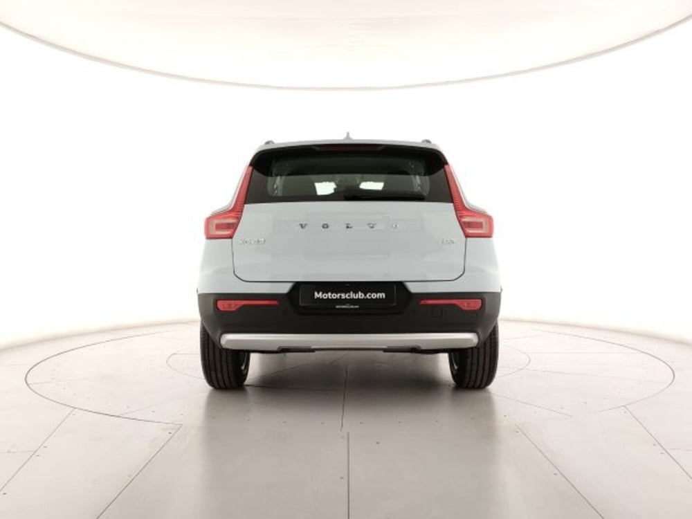 Volvo XC40 nuova a Modena (5)