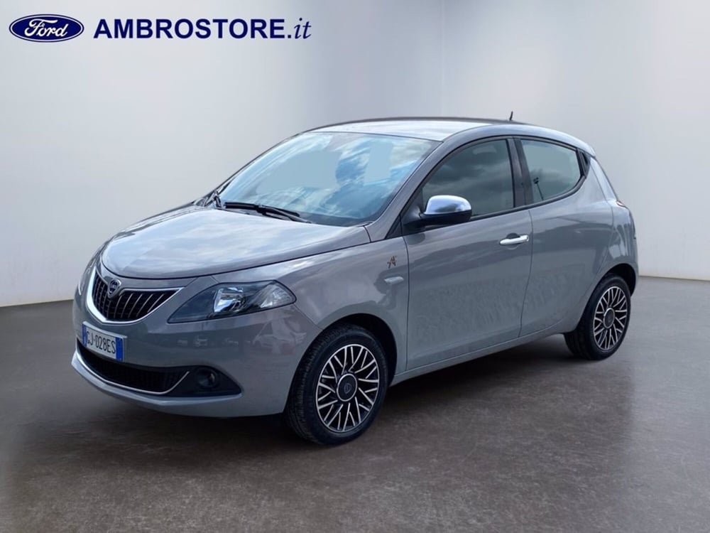 Lancia Ypsilon usata a Milano