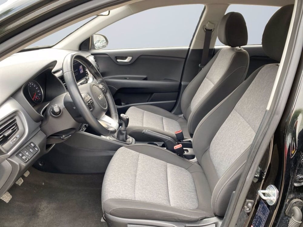 Kia Stonic usata a Milano (9)