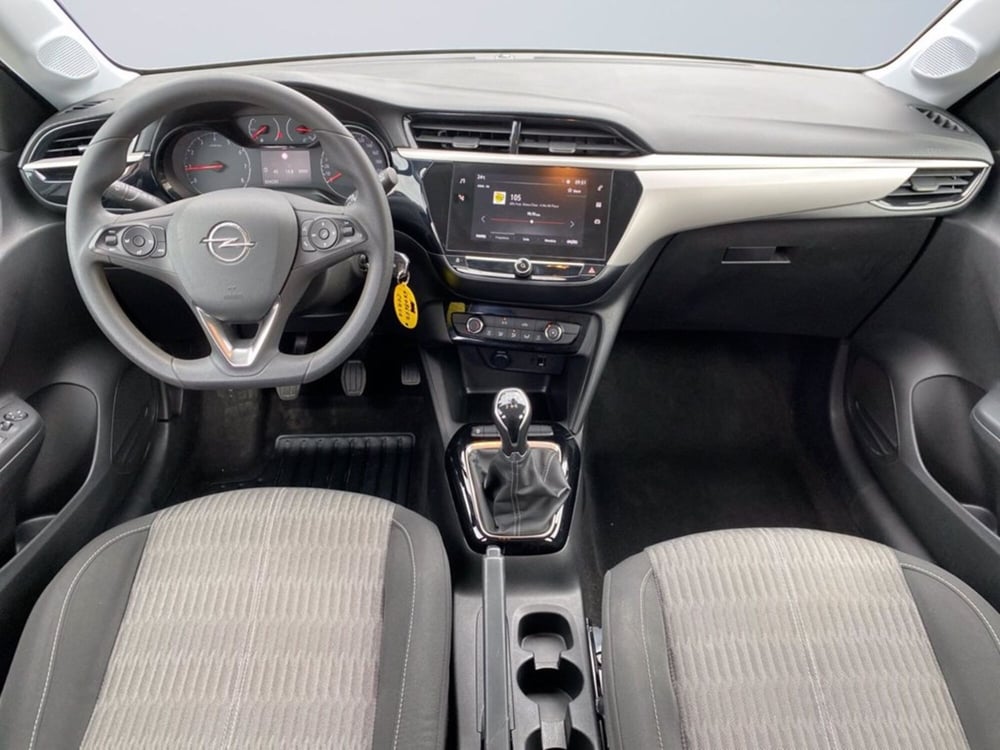 Opel Corsa usata a Milano (12)