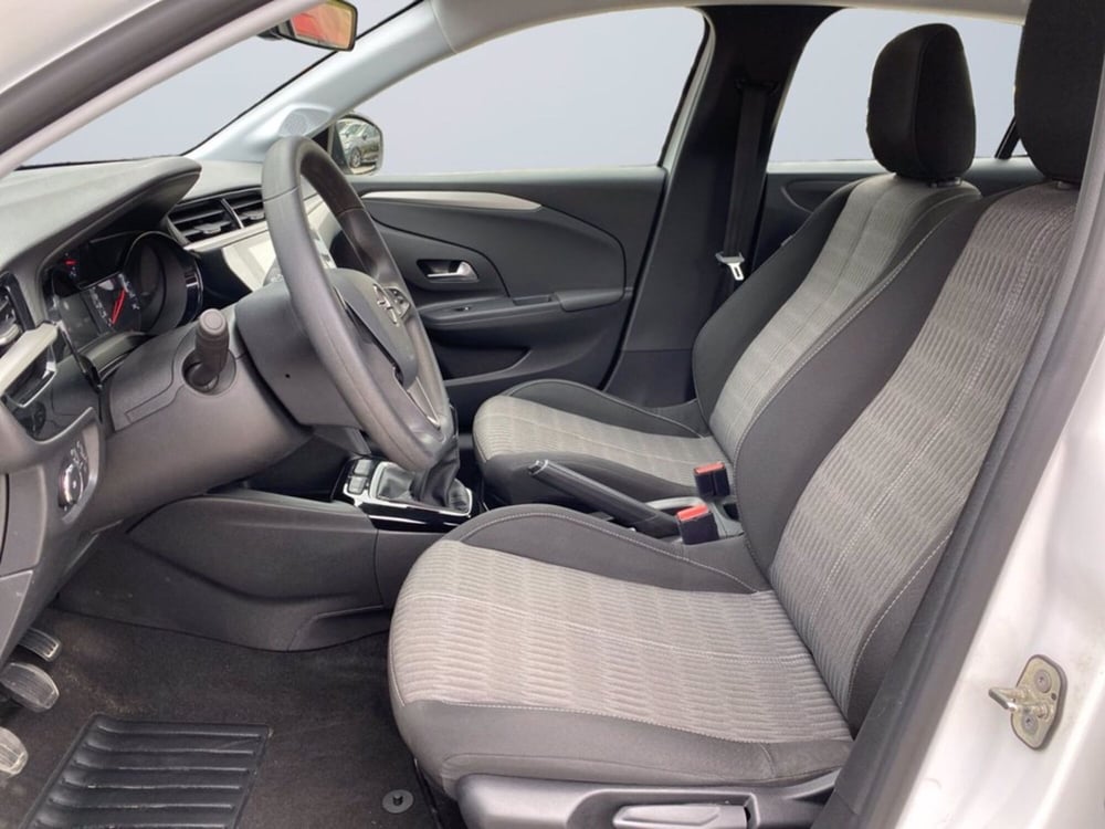 Opel Corsa usata a Milano (9)