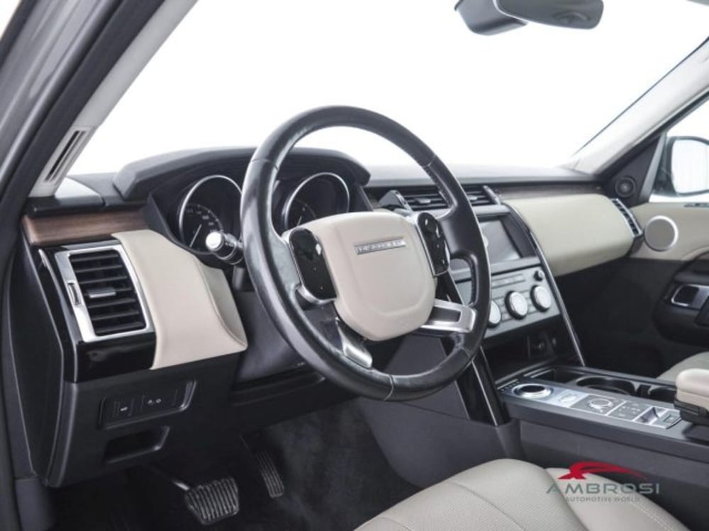 Land Rover Discovery usata a Perugia (8)