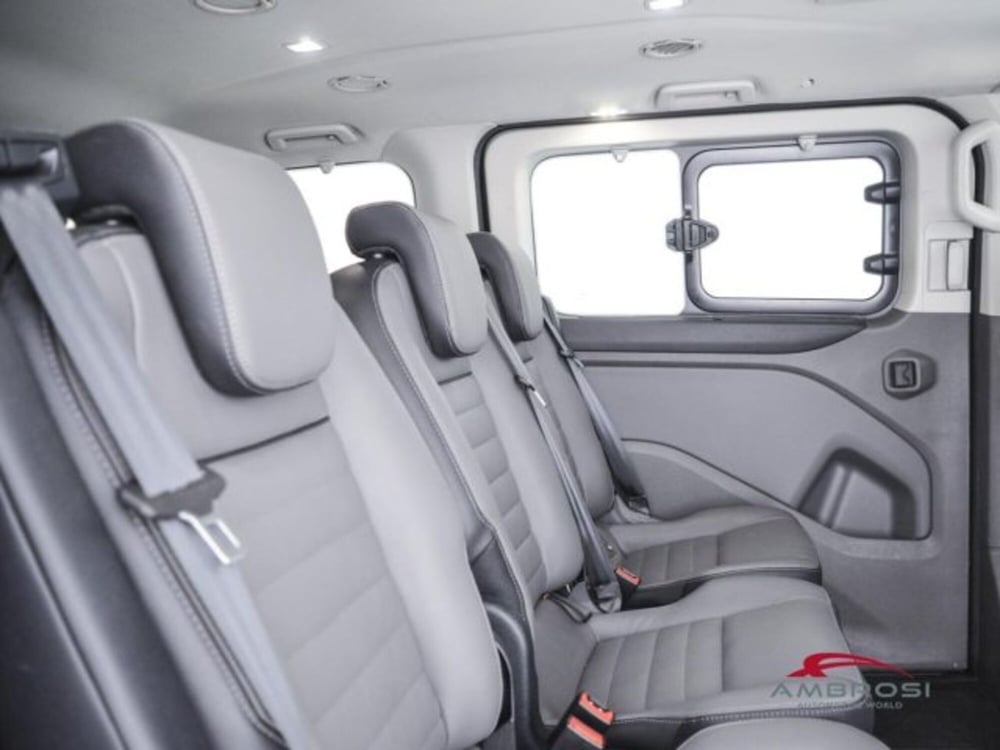 Ford Tourneo Custom usata a Perugia (13)