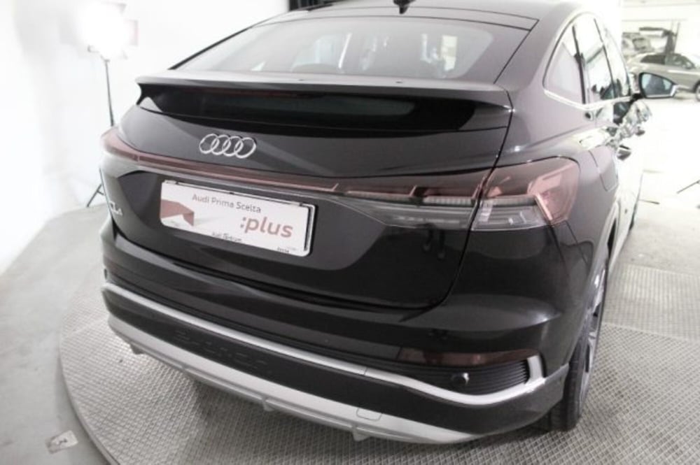 Audi Q4 Sportback usata a Novara (3)