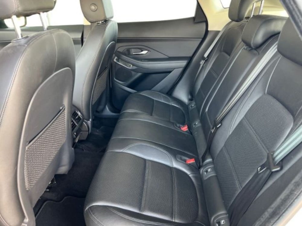 Jaguar E-Pace usata a Lecce (15)