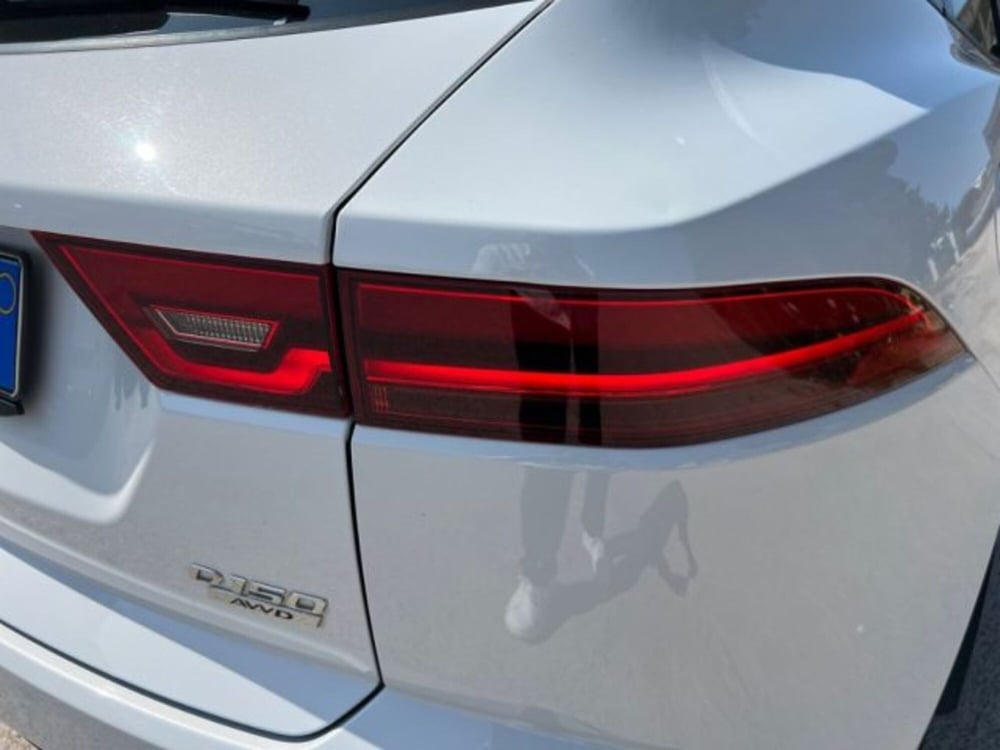 Jaguar E-Pace usata a Lecce (9)
