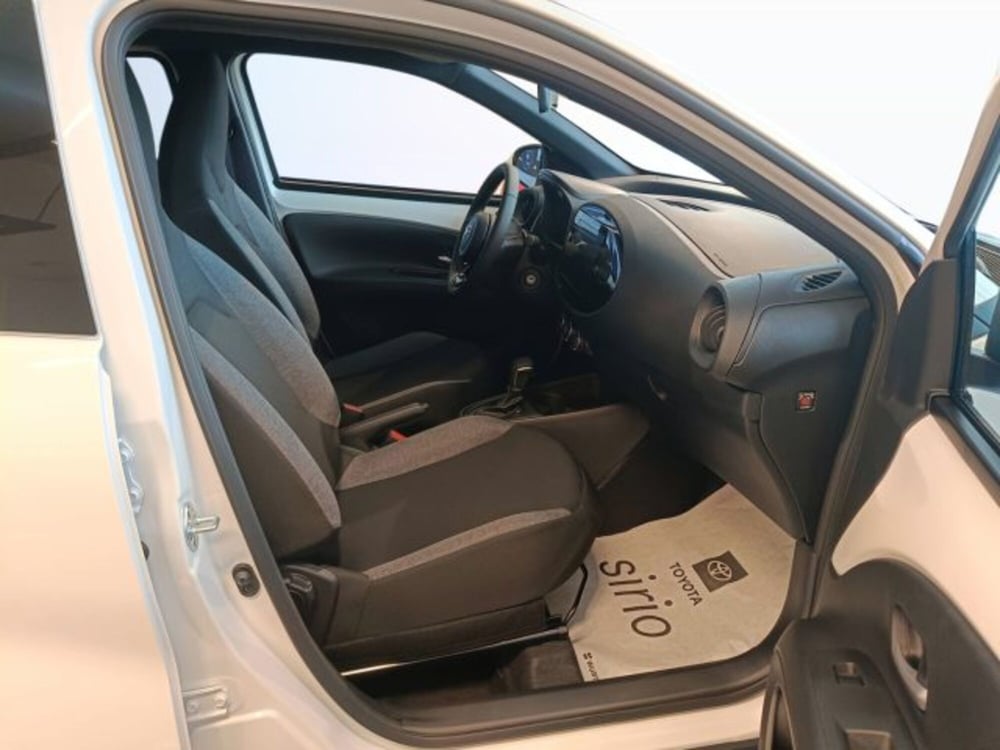 Toyota Aygo X nuova a Teramo (10)