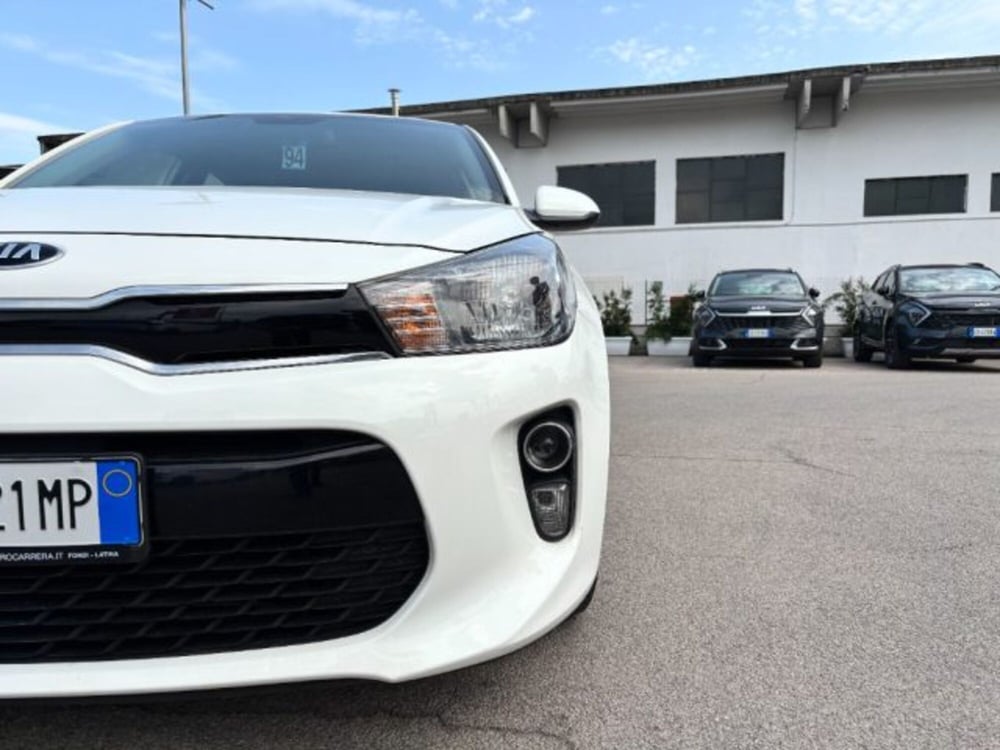 Kia Rio usata a Latina (11)
