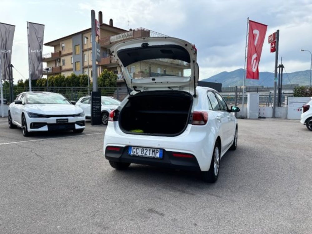 Kia Rio usata a Latina (7)