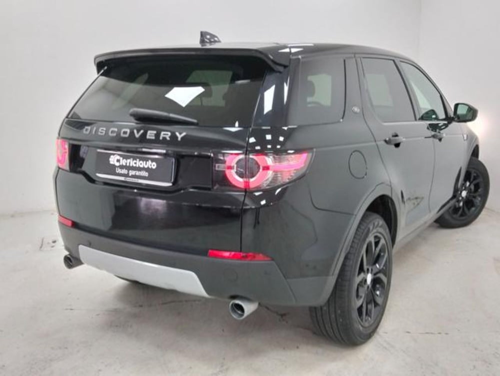 Land Rover Discovery Sport usata a Como (2)